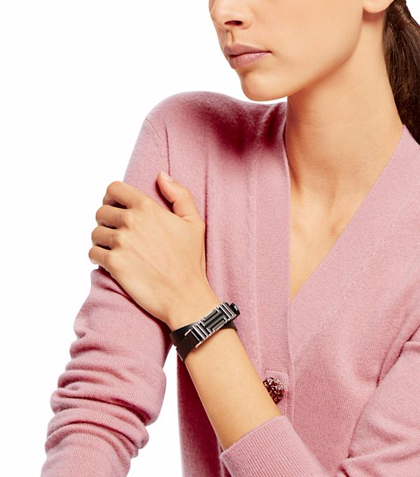 Favorite Fitbit Accessories for Fall - Wearable Style News
